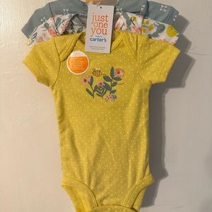 Trio Carters onesies NB